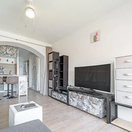 Appartement Welcs Estudio 213 Emp Con Piscina Comunitaria