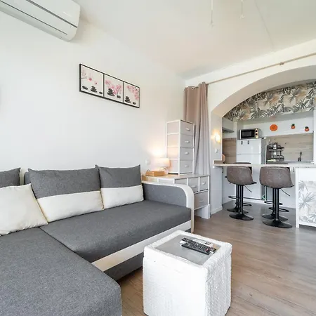 Welcs Estudio 213 Emp Con Piscina Comunitaria Apartment *
